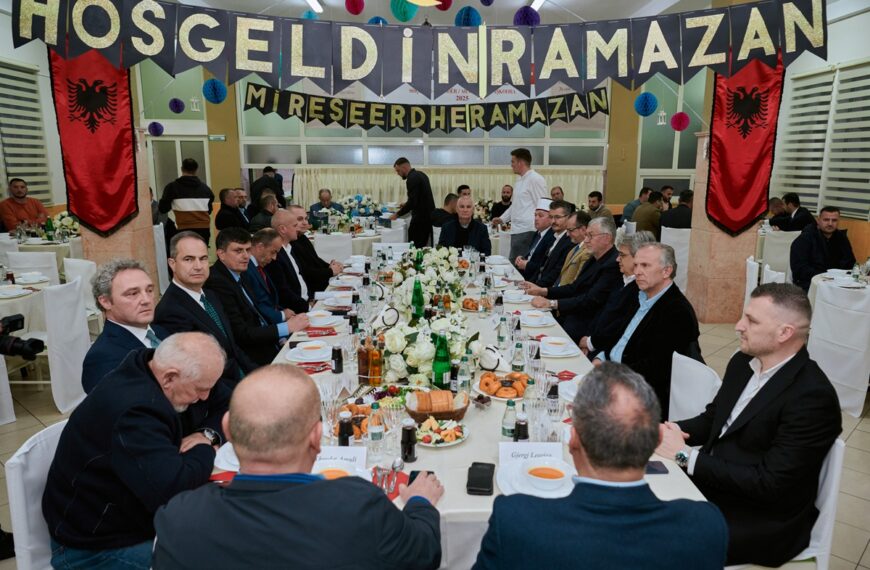 Shoqata “Istanbul” shtron iftarin e madh tradicional për muajin e shenjtë të Ramazanit