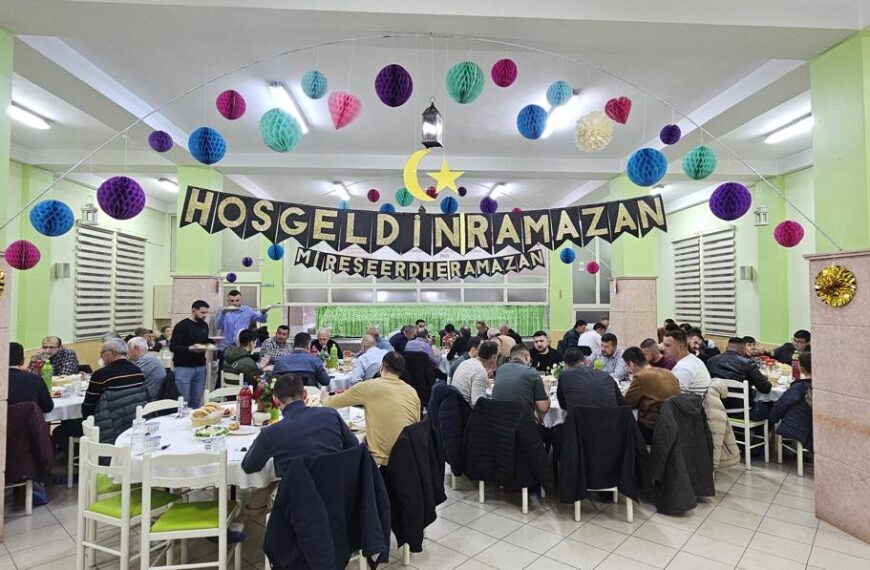 Shoqata “Istanbul” vazhdon traditën e organizimit të iftareve gjatë muajit të shenjtë të Ramazanit